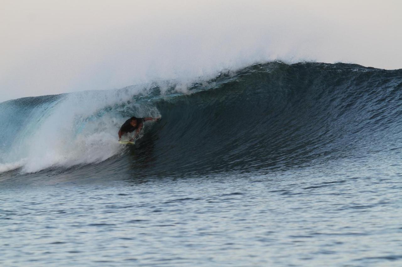 Bali Bungalow Medewisurf-homestay Airsatang Bagian luar foto